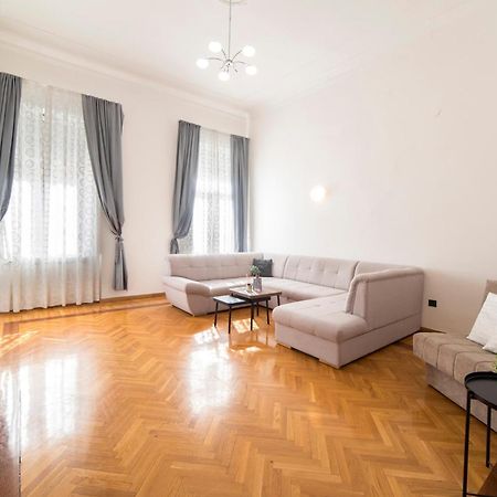 Golden Star Apartment Zagreb Luaran gambar